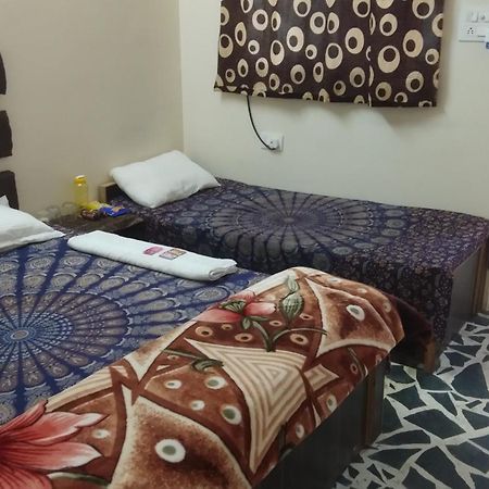 Sudha Sadan Bed & Breakfast Lucknow Room photo